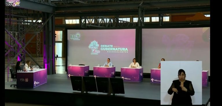 Tere Jiménez sólo es amonestada por no acudir al debate del IEE