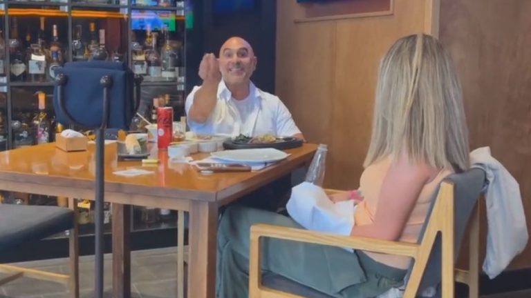 El youtuber Vicente Serrano denuncia que fue agredido por Héctor Suárez Gomís