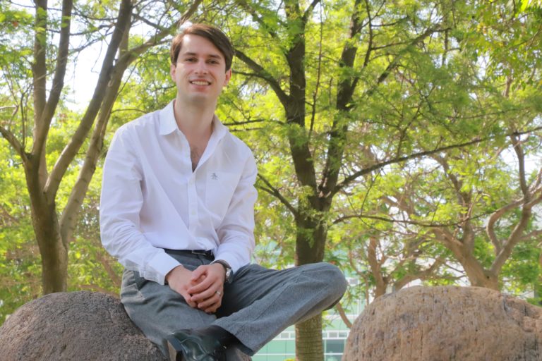 Egresado de la UAA obtiene la calificación más alta en examen del Consejo Mexicano de Oftalmología