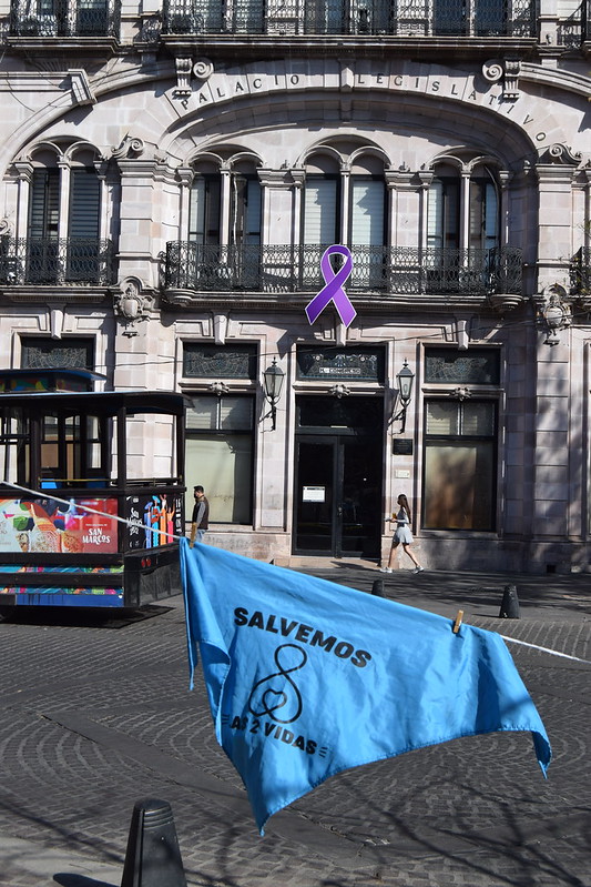 Un error, la firma de Tere Jiménez con el Frente Nacional por la Familia