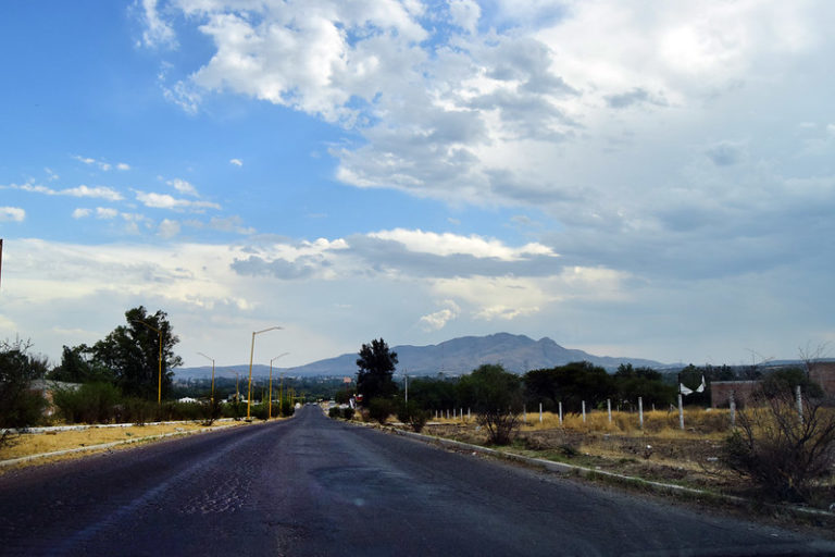 Metrobús, viable en avenidas amplias como Tercer Anillo