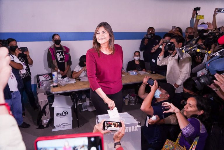 Lo que dijo Nora Ruvalcaba después votar para la gubernatura de Aguascalientes