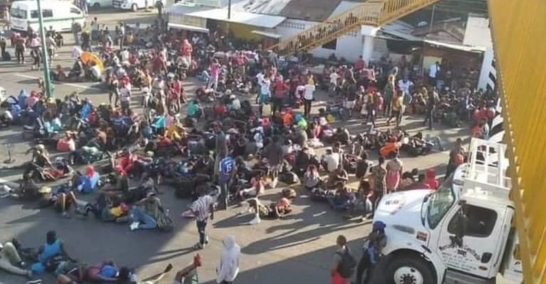 Chiapas vive más de 30 horas de bloqueos carreteros