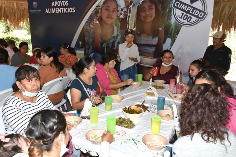 Los comedores comunitarios parte de la estrategia para combatir la carencia alimentaria