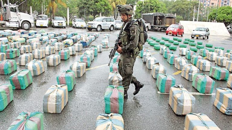 Mexicanos van por el “control directo” del narco en Colombia