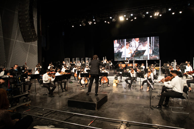 Asiste la OSCI al conservatorio de la orquesta y Fundación Azteca