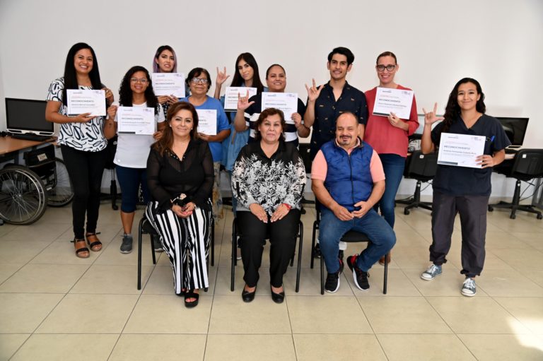 DIF municipal fomenta la inclusión con cursos de lengua de señas mexicana