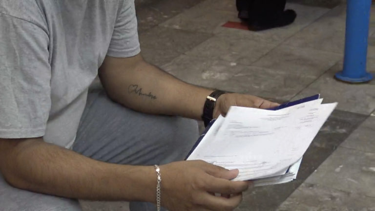 Mediante el recurso jurisdicción voluntaria se puede acreditar la propiedad de un vehículo sin factura 