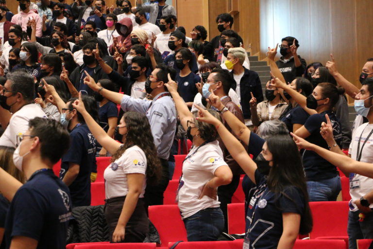 UTR inicia los festejos de su décimo aniversario