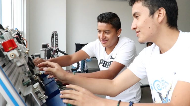 La Universidad Tecnológica Metropolitana de Aguascalientes es un compromiso cumplido Al 100