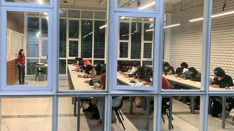 UNAM arranca nuevo ciclo escolar en forma presencial