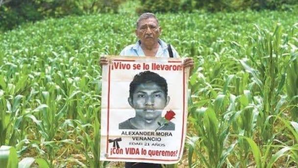 Falleció Ezequiel Mora Chora, padre de uno de los 43 normalistas de Ayotzinapa