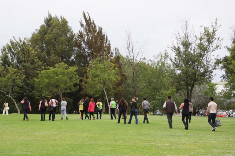 UAA realiza protocolo de evacuación de edificios tras sismo