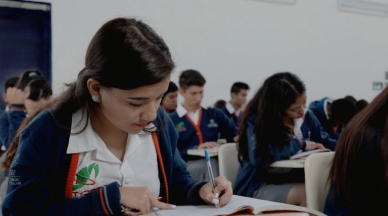 Gobierno del estado de Aguascalientes ofrece oportunidades de estudio a la juventud