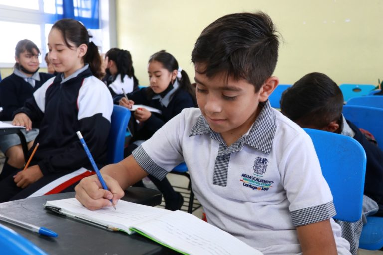 Gobierno del estado de Aguascalientes destinó más de 252 millones de pesos para el apoyo a escuelas públicas