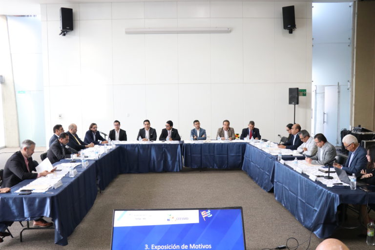 El modelo de formación dual es la educación del futuro: Ulises Reyes