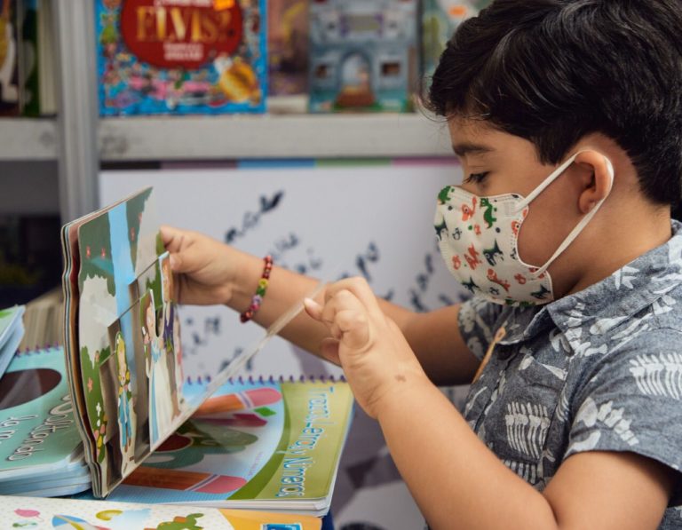 Inició la Feria del Libro de Aguascalientes