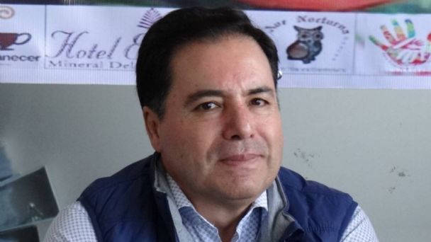 Secretario de Turismo de Hidalgo, es acusado por un hermano de usar el cargo para encarcelarlo