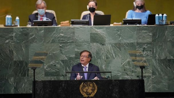 Desde la ONU, Petro sale en defensa de la cocaína y urge legalizar todas las drogas