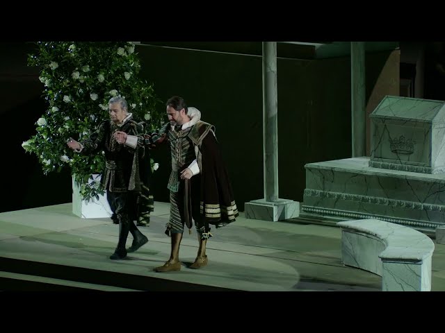 Plácido Domingo se disculpa por las actuaciones “humillantes” en Verona