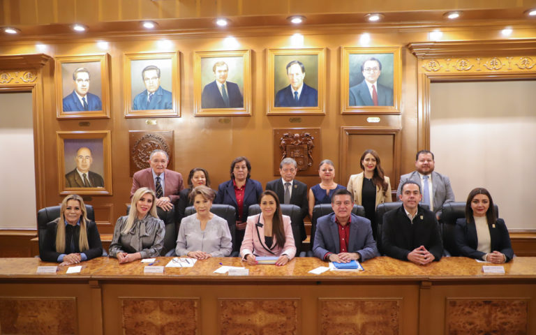 El IAPAM contará con atención integral para los adultos mayores 