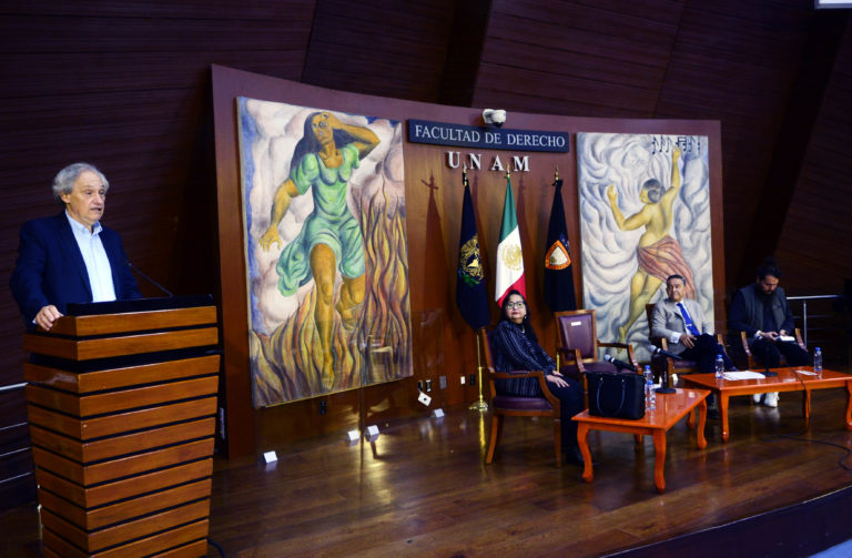 La enseñanza de los futuros juristas debe adaptarse a las nuevas tecnologías  