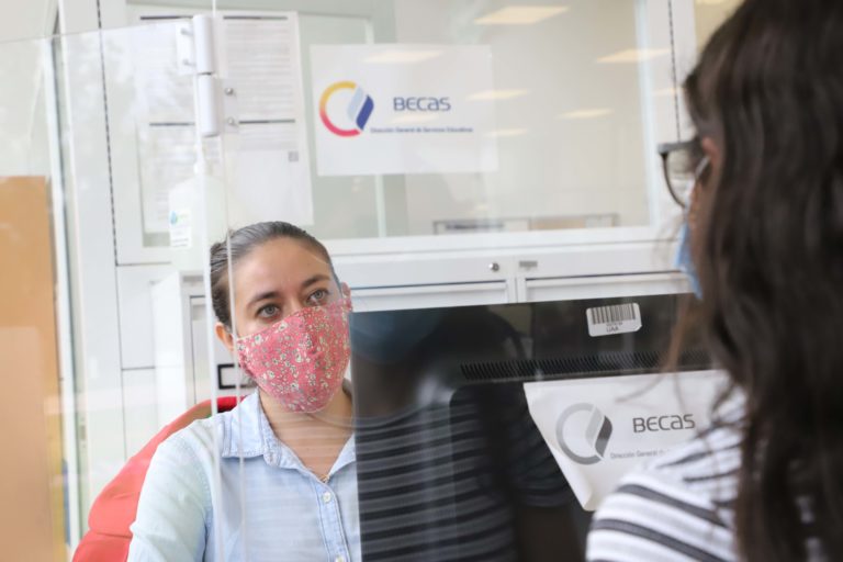 UAA destina más de 15 mdp para becas del semestre agosto 2022-enero 2023  