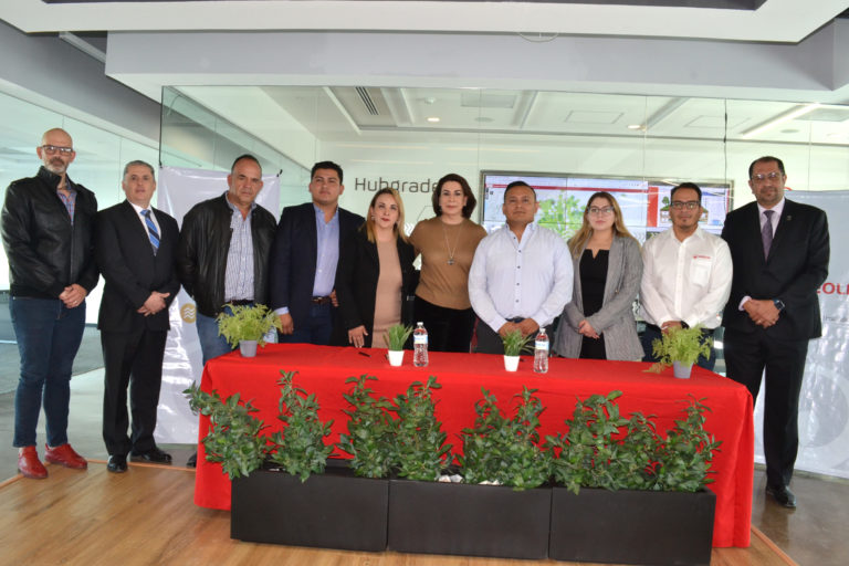 Veolia e IEA firman convenio de colaboración en beneficio de los estudiantes 