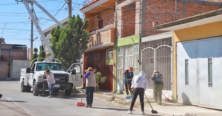 Enchúlame la Cuadra presente en Chicahuales I