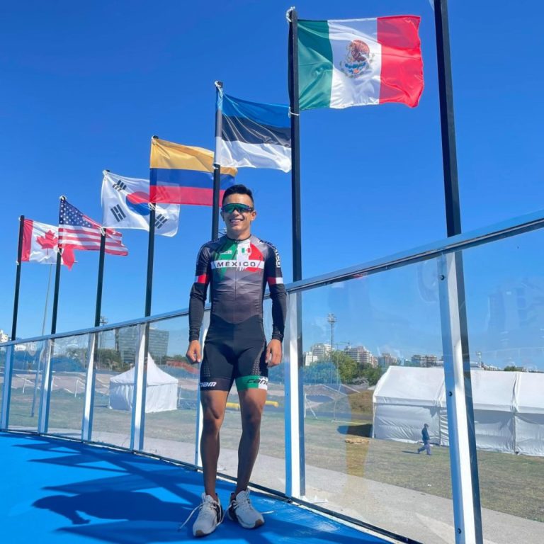 Deportista de Aguascalientes brilla a nivel internacional en Patinaje de Velocidad