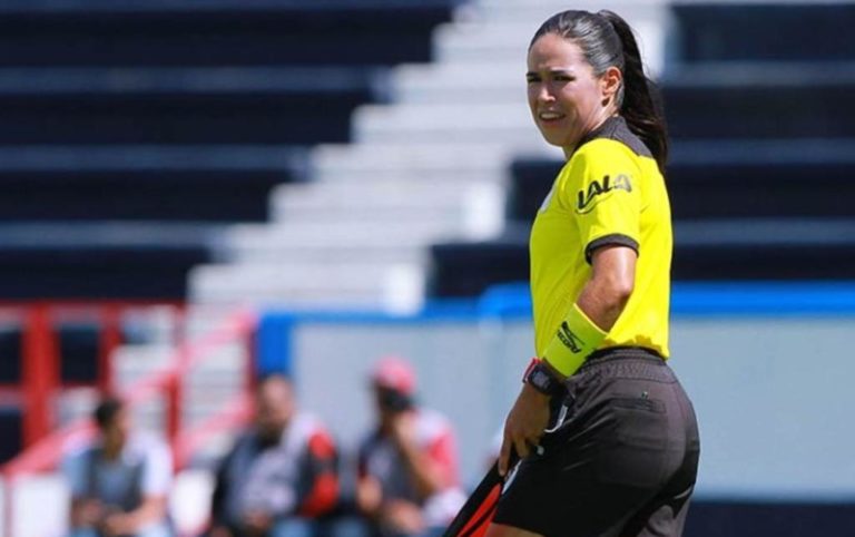 Karen Díaz: la árbitra de Aguascalientes en la primera tercia femenina de un mundial varonil