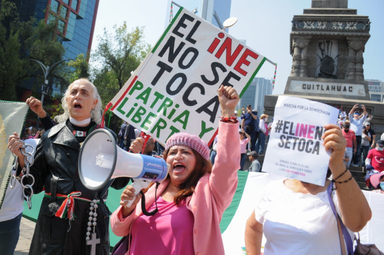 Suspensión de Plan B deja en claro que no hay las condiciones para cambiar al INE