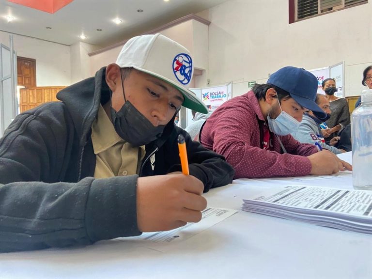 Quedan 70 días para que concluya periodo para legitimar contratos colectivos de trabajo