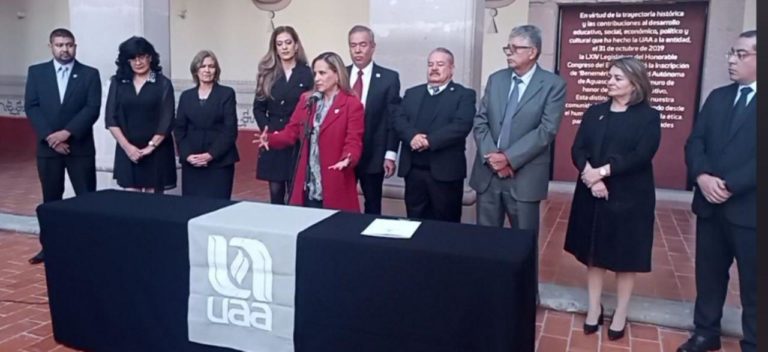 Sandra Yesenia Pinzón agradece su reciente nombramiento como nueva rectora de la Autónoma de Aguascalientes