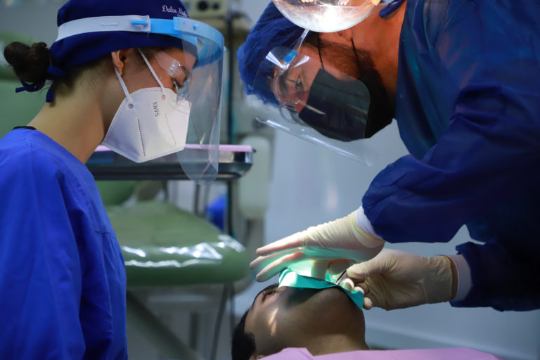 5,089 alumnos participaron en actividades de servicio social y prácticas profesionales