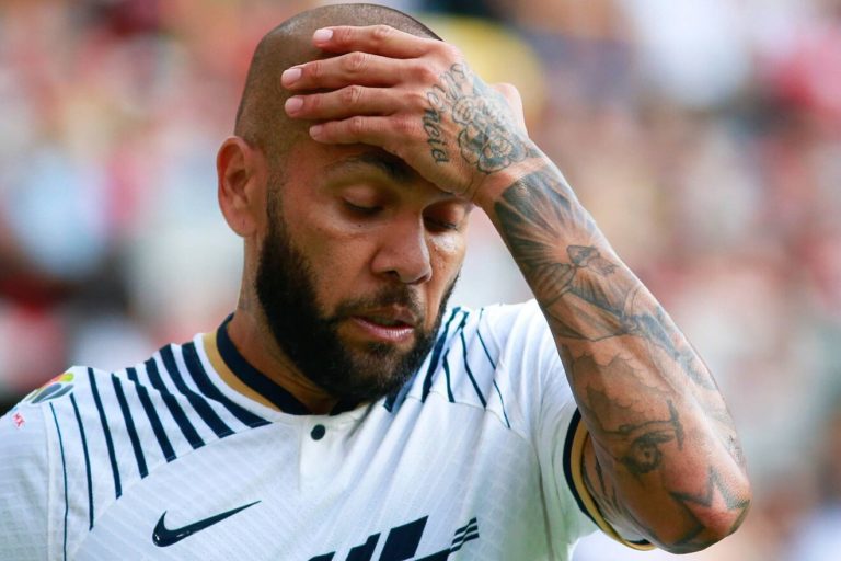 Víctima de violación de Dani Alves rechazará acuerdo de indemnización 