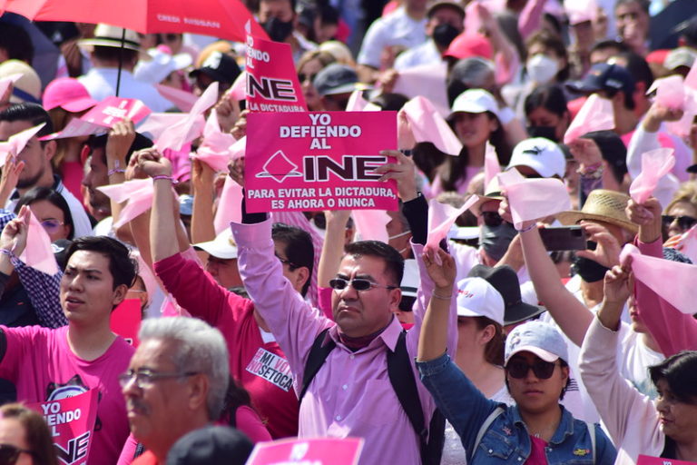 El 80 por ciento de la estructura del INE está afectado con la reforma del Plan B