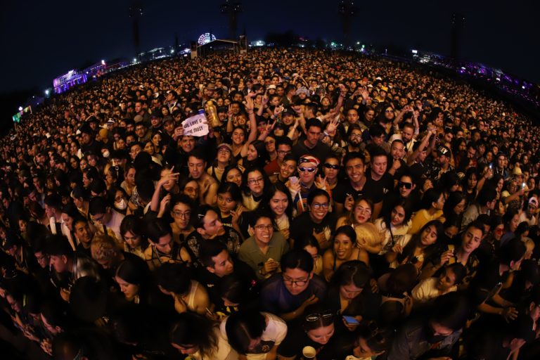 Corona Capital 2023: Arcade Fire, Blur, The Cure y demás artistas causan sensación 