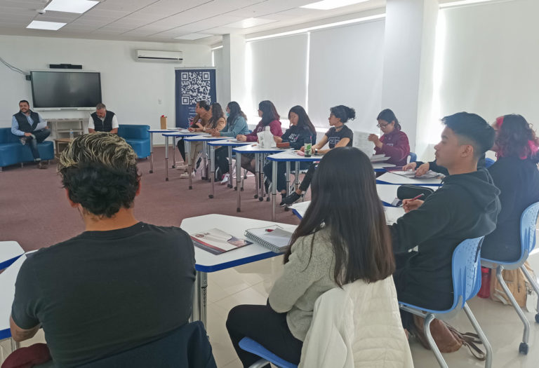 Se capacitó a estudiantes que buscan emprender un negocio en Aguascalientes