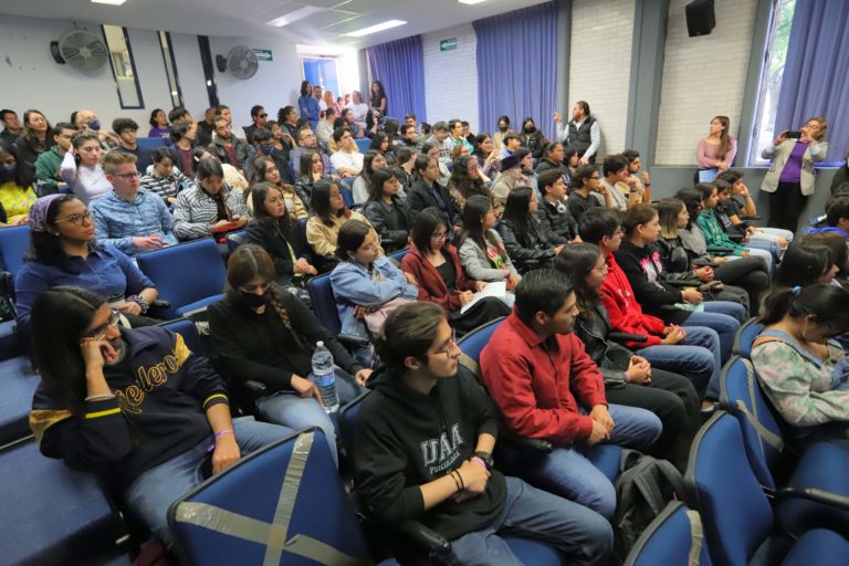 Imparten en la UAA la conferencia Autonomía y Derechos Humanos de las Mujeres en la Democracia