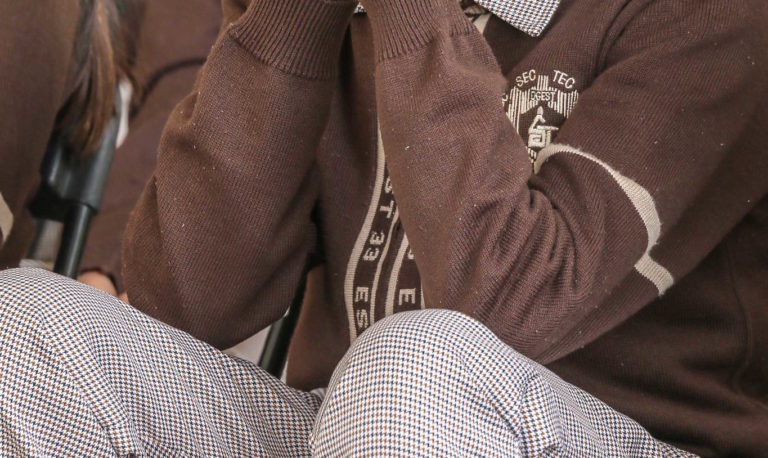 Comunidad de la Secundaria Técnica No. 38 de Aguascalientes denuncia a docente por acoso y hostigamiento sexual 