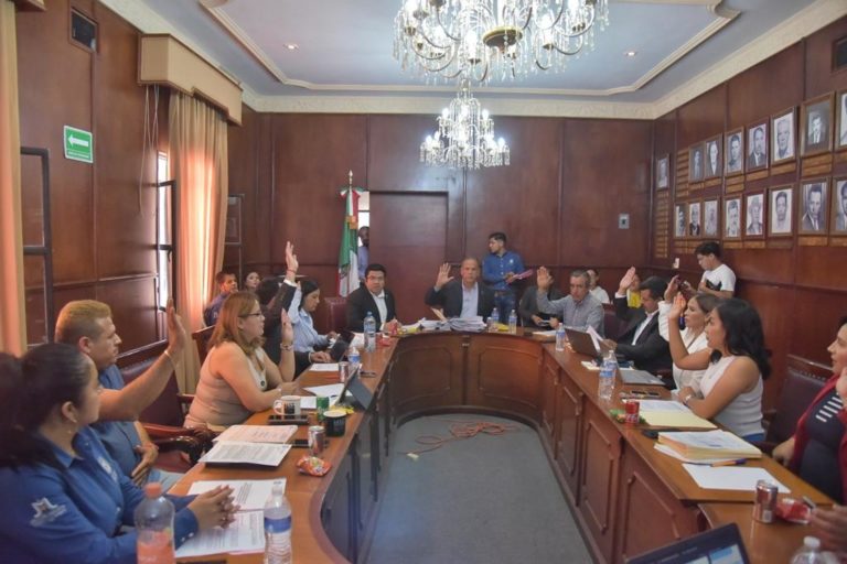 Aprueba el cabildo de Jesús María el protocolo de actuación policial para marchas de mujeres 