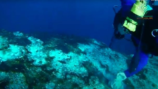 Descubren en Chetumal el segundo agujero azul más profundo del mundo 