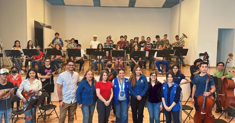 Autoridades de la ACNUR conocieron el proyecto de casa de música y su orquesta