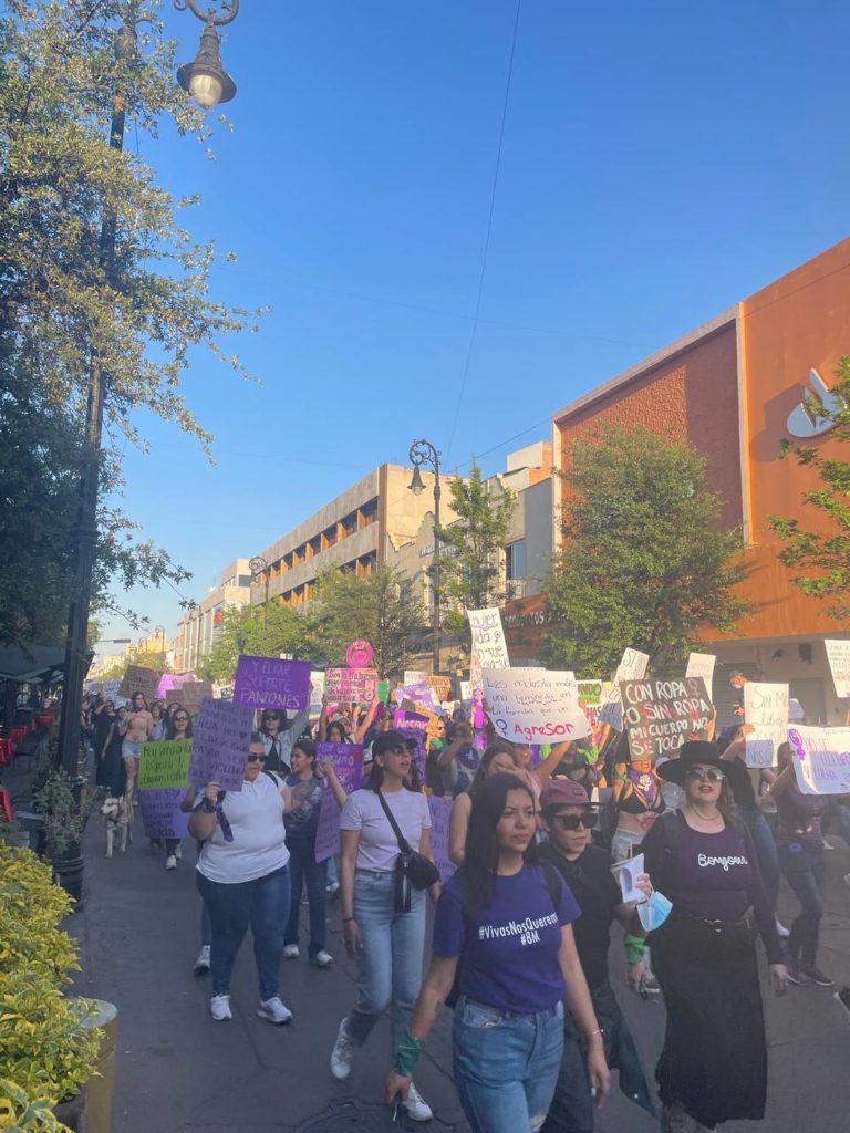 Las trincheras desde espacios morados