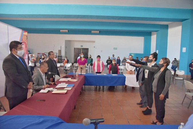 Toman protesta nuevos regidores en Jesús María 