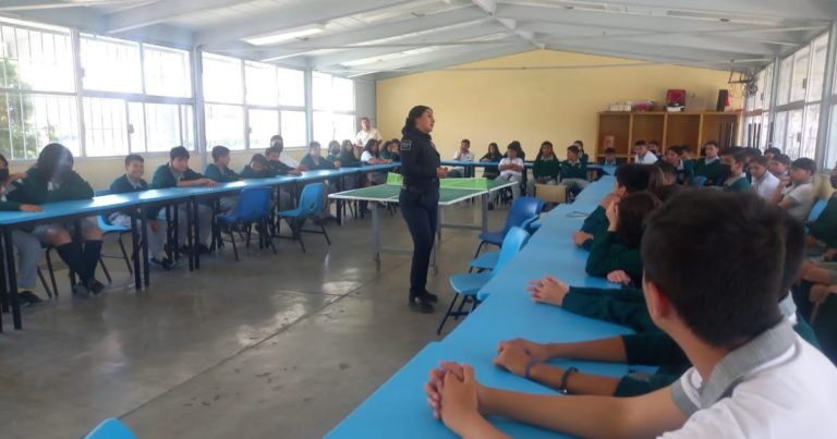 Llevan a secundarias de Jesús María campañas para prevenir el acoso escolar