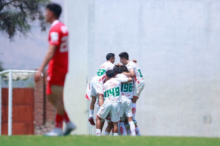 Rayos sub 18 consiguen su pase a  semifinales