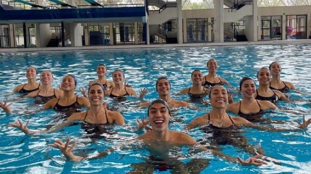 Fundación Telmex pagó viaje de Selección Nacional de Natación Artística 