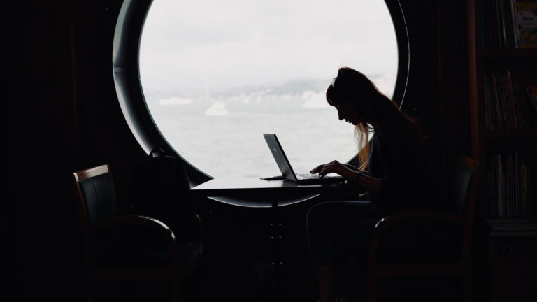 Siroco/ Por mis ovarios, bohemias